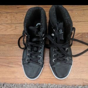 Cute GUESS blackboots